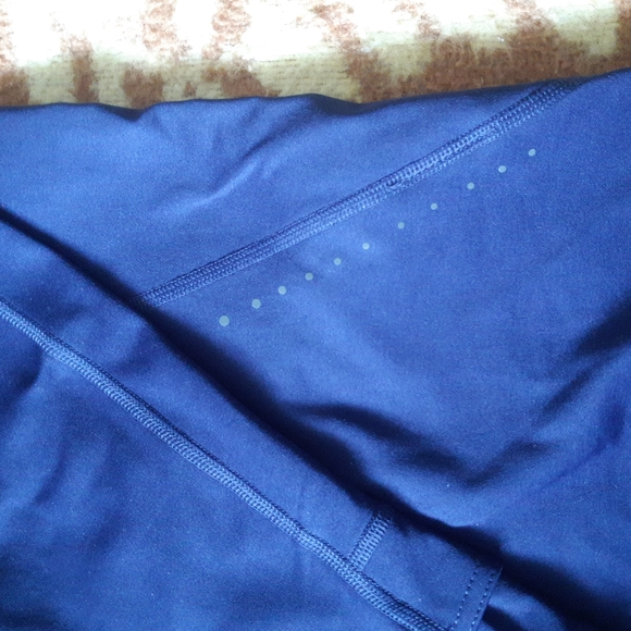 Asics MotionTherm 1/4 zip - Picture 8 of 16